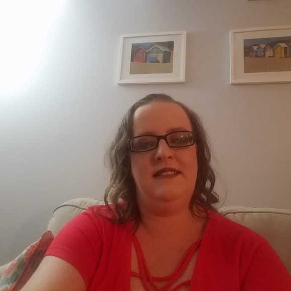 Meet your Posher, Dawn - Picture 1 of 1